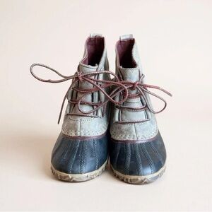 Sorel Duck Snow Boots Size 6.5 Gray Leather Missing Insoles